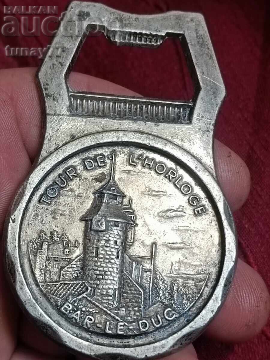 Vintage σπάνιο μεταλλικό ανοιχτήρι με τιμή € 3.50 | 6.85 BGN