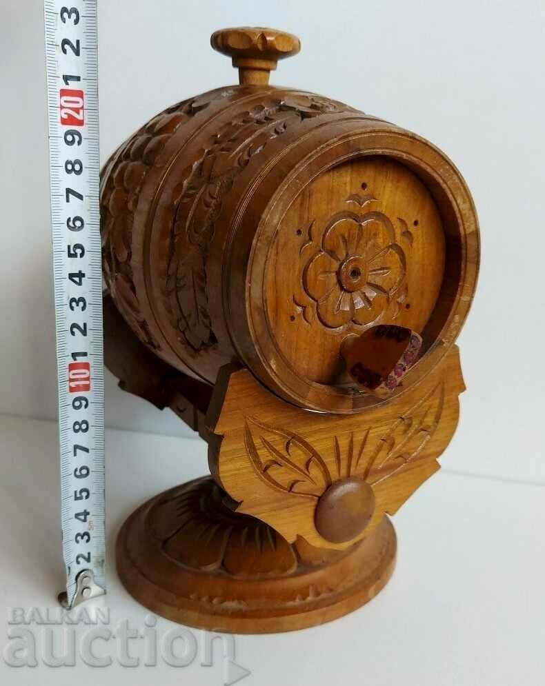 BUTOI DE LEMN VINTAGE PERFECT, CIOPLIT, CU SUPORT - 5 BUTOI DE LEMN VINTAGE PERFECT, CIOPLIT, CU SUPORT - 5