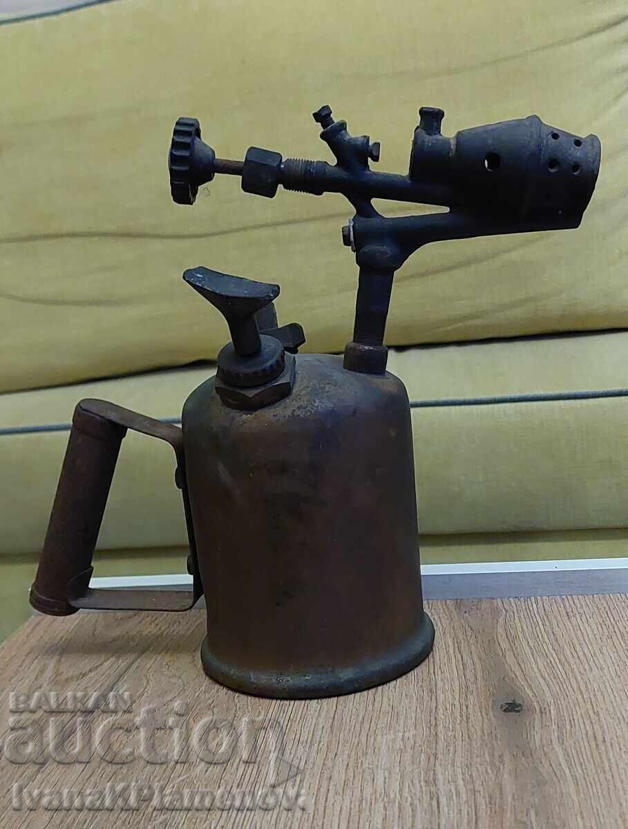 Vintage socialist-era bronze gasoline burner for connoisseurs Vintage socialist-era bronze gasoline burner for connoisseurs
