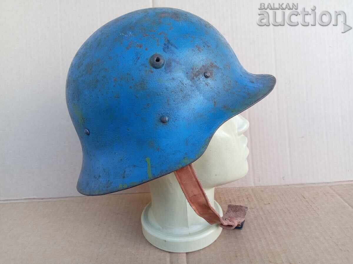 старинна каска  М36 M36 БЪЛГАРСКА АРМИЯ WW2 WWII