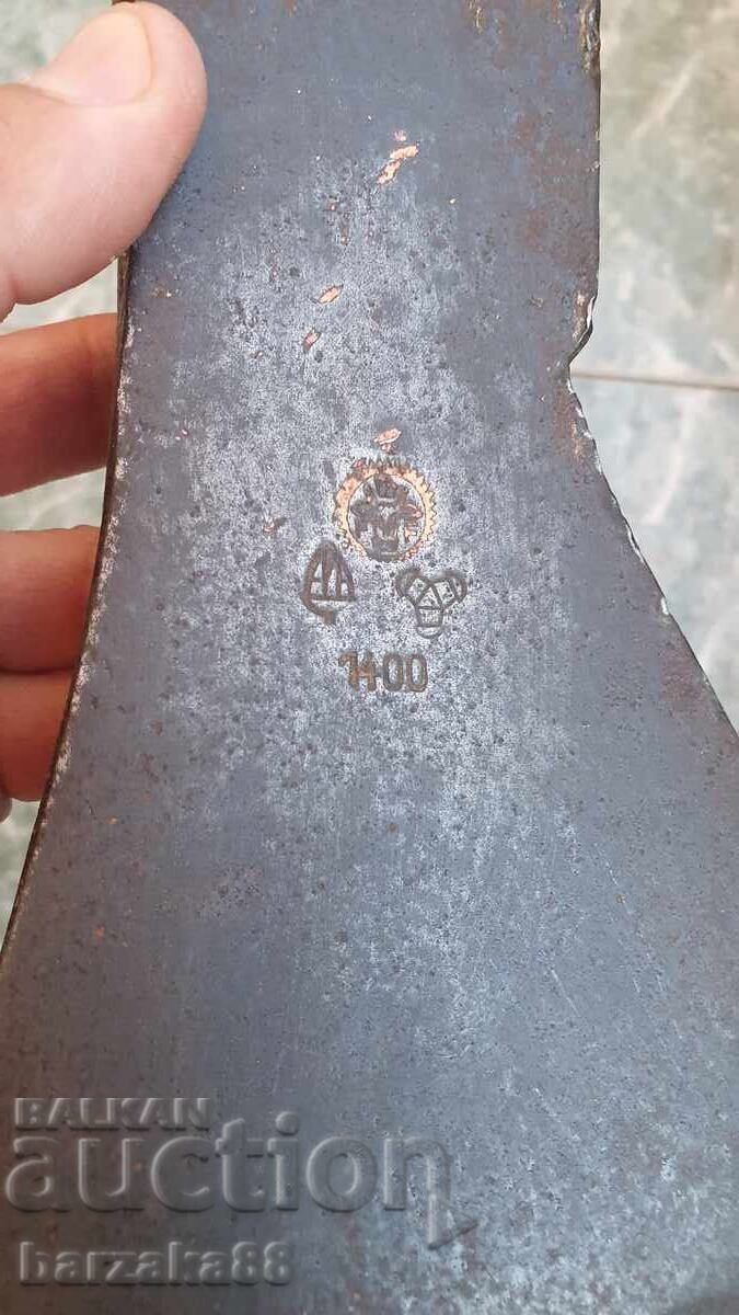 Παλιό τσεκούρι Ochsenkopf 1.400 kg με τιμή € 30.00 | 58.68 BGN