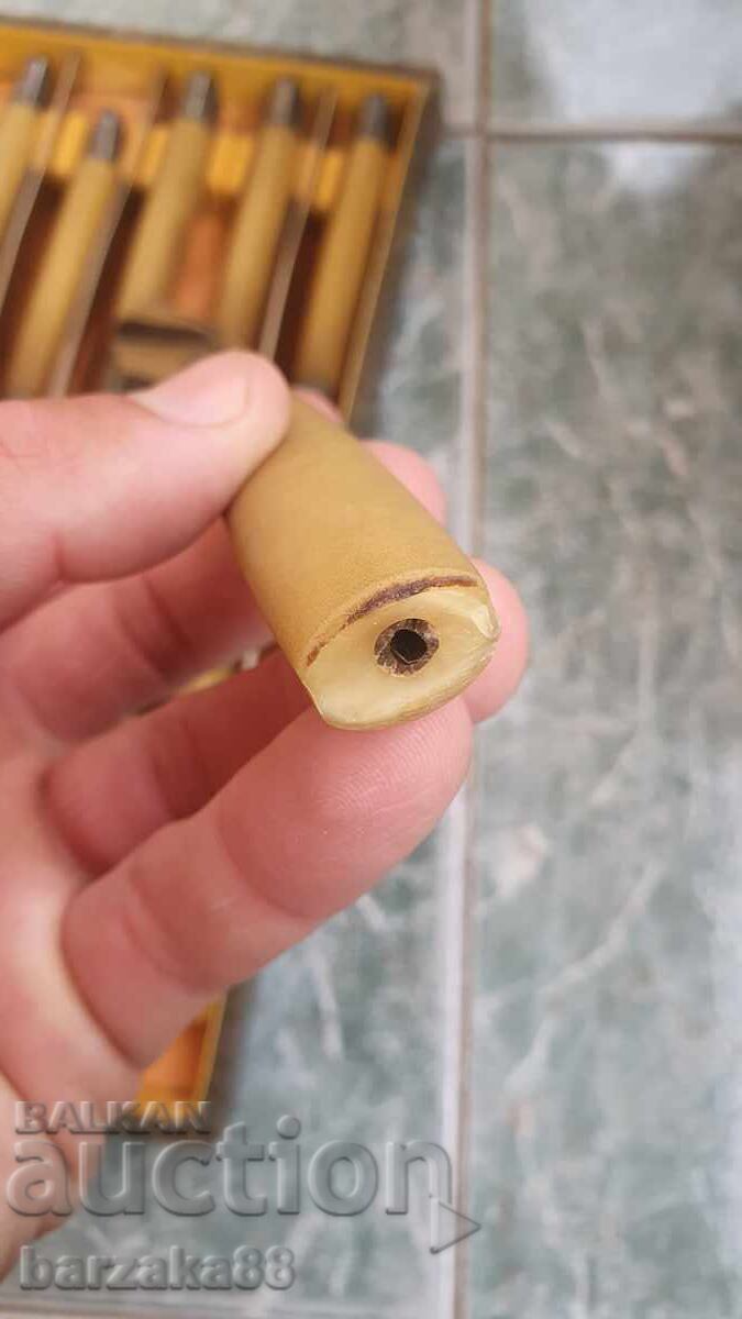 Livrarea Cutie cu 12 piese tacâmuri vechi
