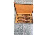 Box with 12 pieces of vintage cutlery