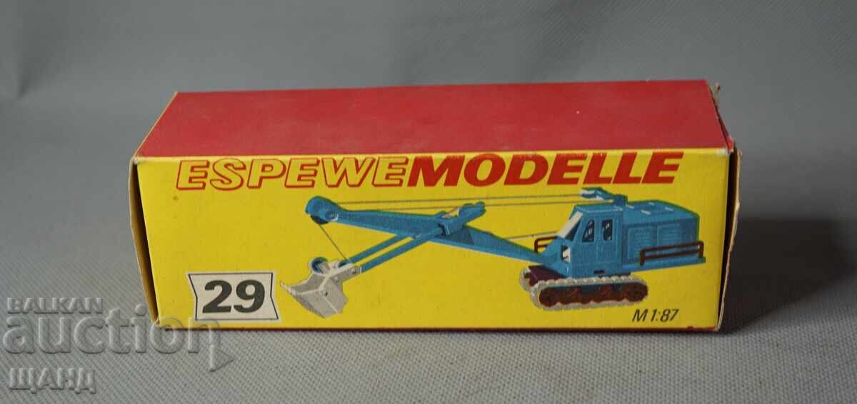 ESPEWE MODELLE Cutie veche de la o jucărie germană model excavator cu preț € 5.55 | 10.85 BGN ESPEWE MODELLE Cutie veche de la o jucărie germană model excavator cu preț € 5.55 | 10.85 BGN