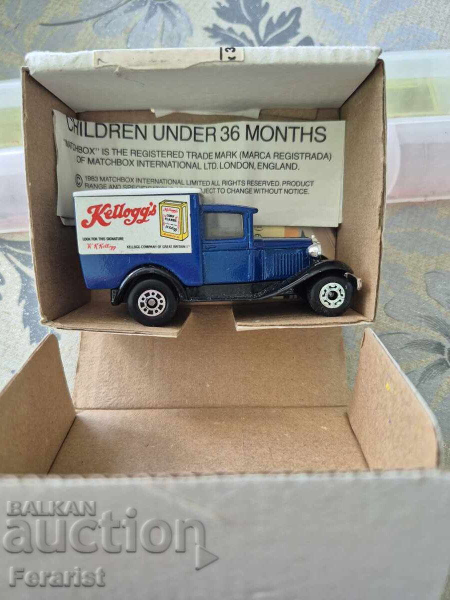 Licitație Mașinuțe și camionete, inclusiv Matchbox, la 15 euro bucata