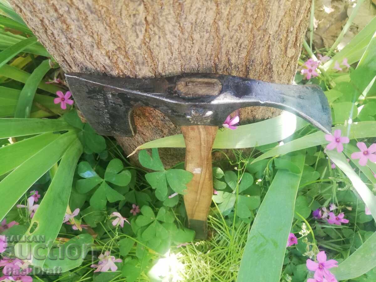 Доставка на СОЦ ТУРИСТИЧЕСКА КИРКО-БРАДВА ЕДЕЛВАЙС,ТОПОР,ПИКЕЛ