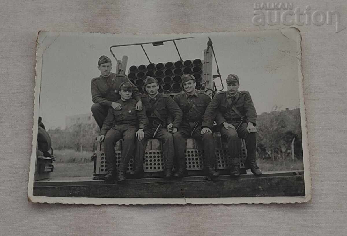 BM-21 GRAD SOLDIERS? PHOTO FROM 197 BM-21 GRAD SOLDIERS? PHOTO FROM 197