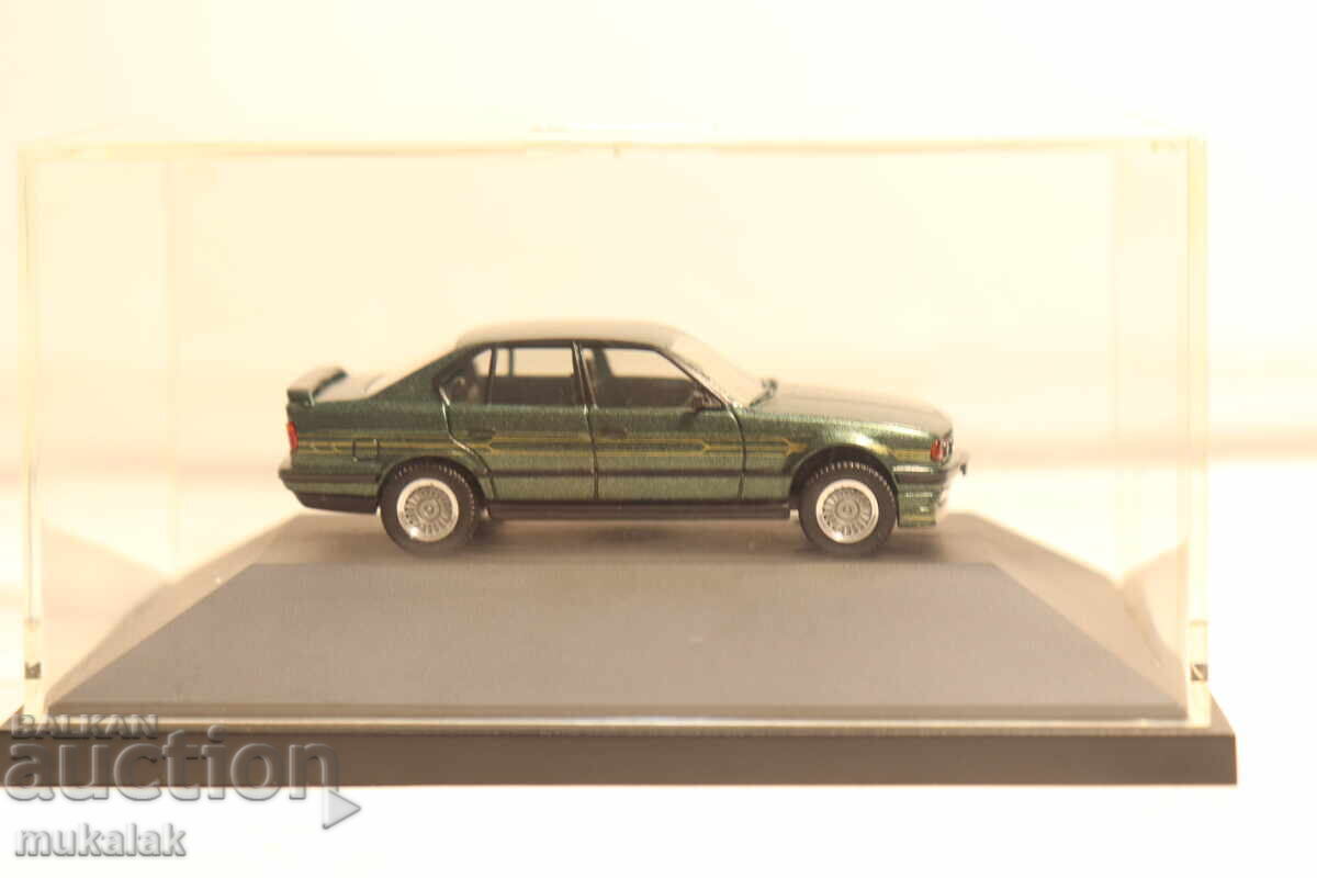 Livrarea HERPA H0 1/87 BMW 5 ALPINA MODEL MAȘINUȚĂ