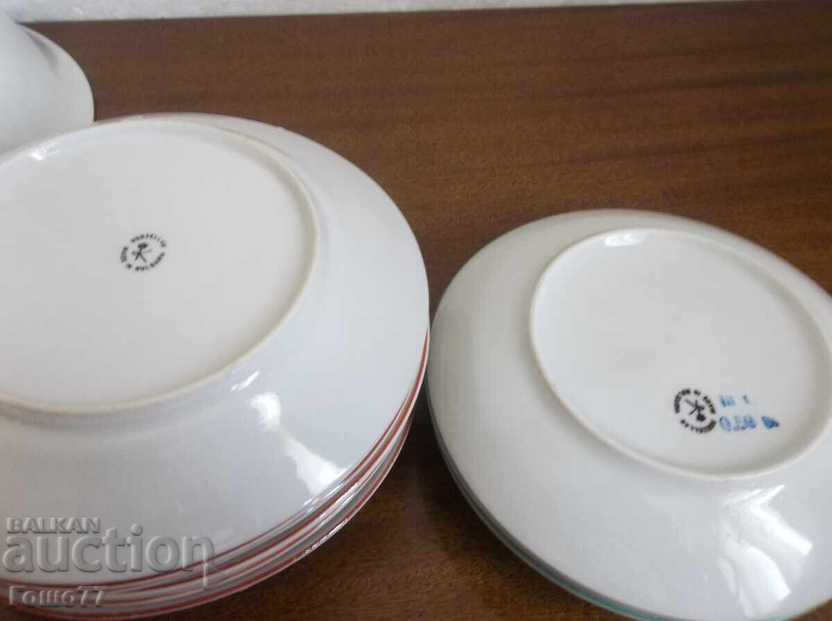 Plates - 7