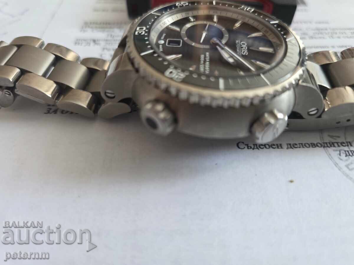 Oris Divers Titan Small Seconds Date Oris Divers Titan Small Seconds Date