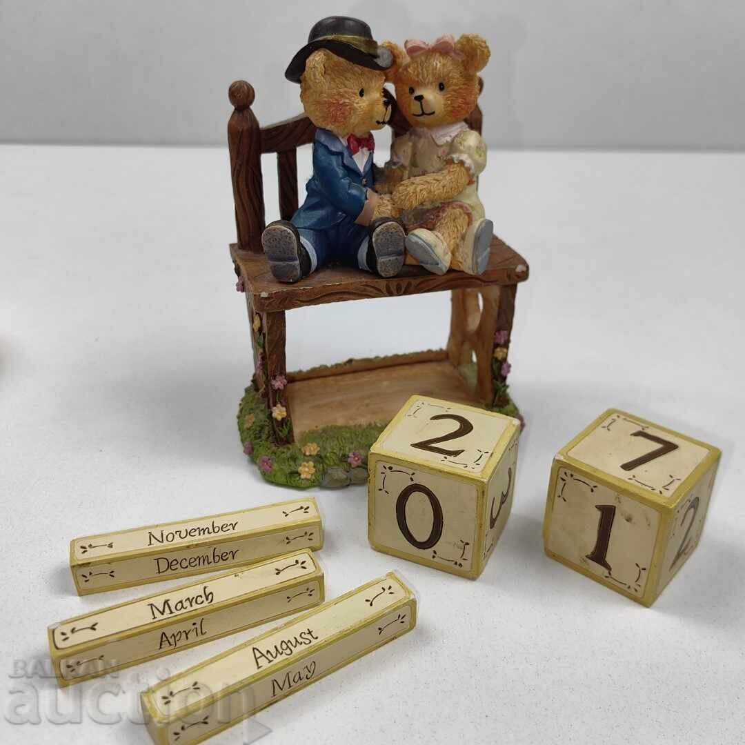 DUO ÎNDRĂGOSTIT URSULEȚ URSULEȚI ÎNDRĂGOSTIT FIGURINĂ FIGURĂ CALENDAR cu preț € 6.00 | 11.74 BGN