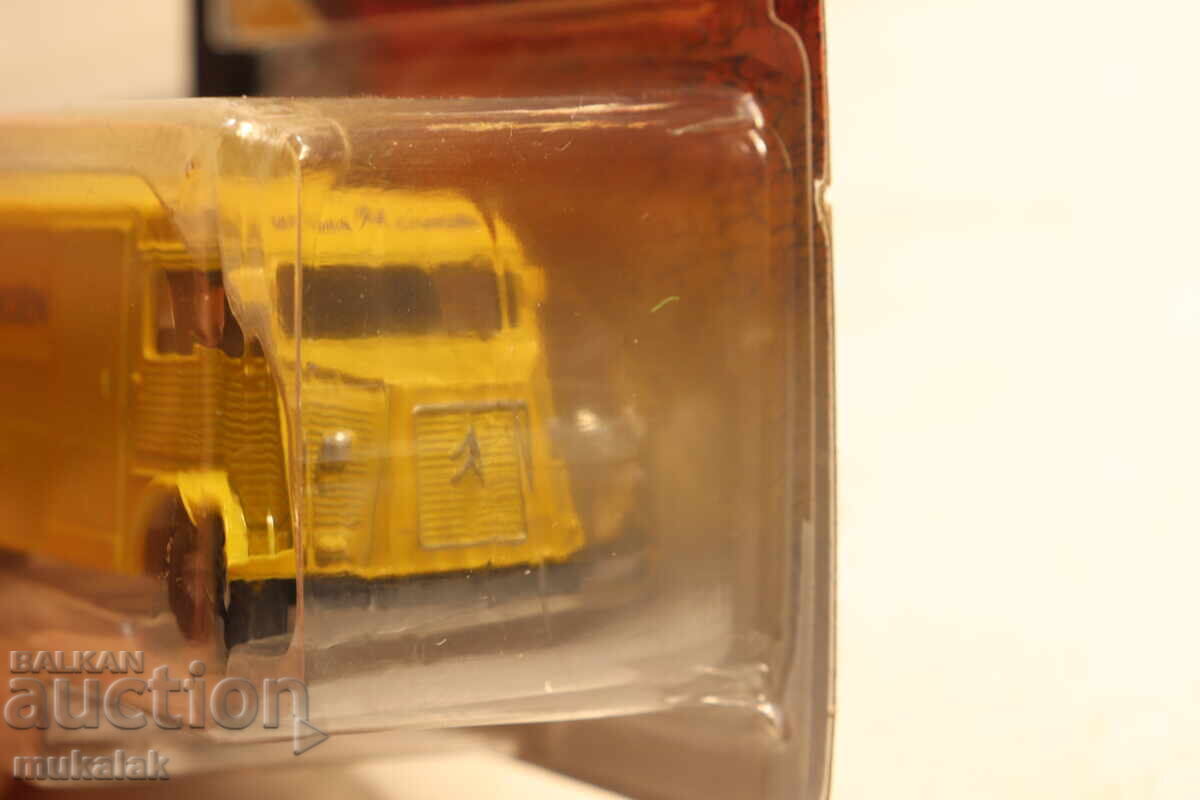 Livrarea MAȘINUȚĂ JUCĂRIE MODEL 1/64 MAJORETTE CITROEN HY