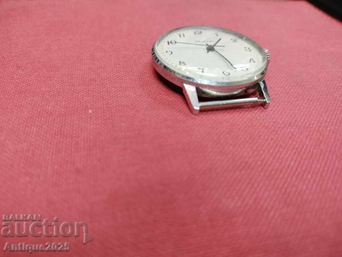Raketa με τιμή € 35.00 | 68.45 BGN