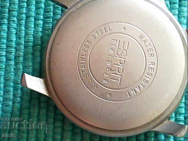 Ceas Esprit funcționează perfect cu preț € 5.00 | 9.78 BGN