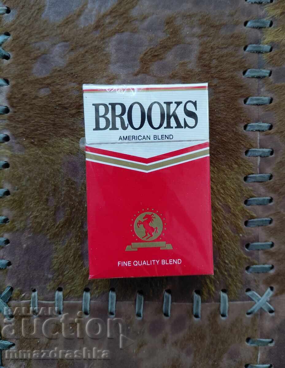 Țigări BROOKS nedeschise pentru colecție