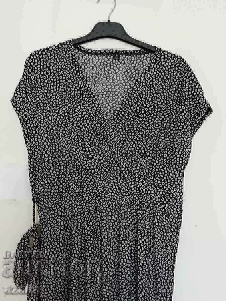 Нова лятна рокля, размер L/XL, черно-бяла с цена € 9.20 | 17.99 лв.