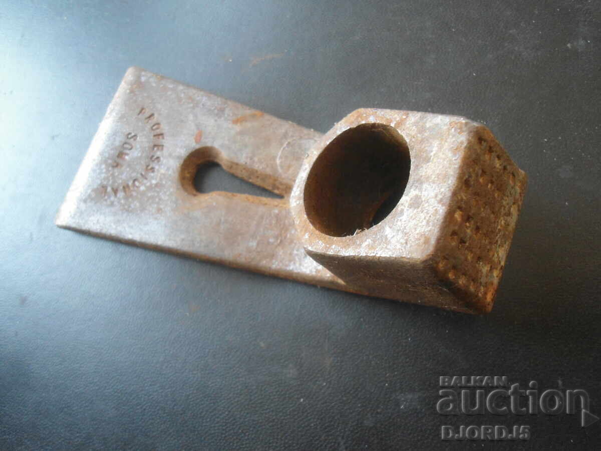 Topor vechi, PROFESSIONAL cu preț € 5.00 | 9.78 BGN
