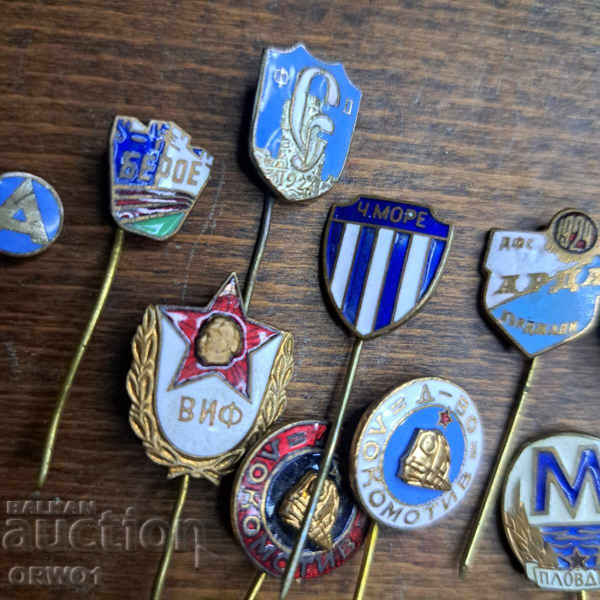 Δημοπρασία Παρτίδα με καρφίτσες ποδοσφαίρου σμάλτο Slavia Etar Loko κ.α