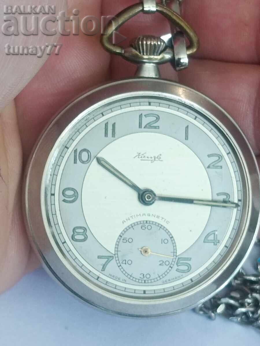 Ceas de buzunar Kienzle: Cu lanț, pentru revizie cu preț € 5.55 | 10.85 BGN
