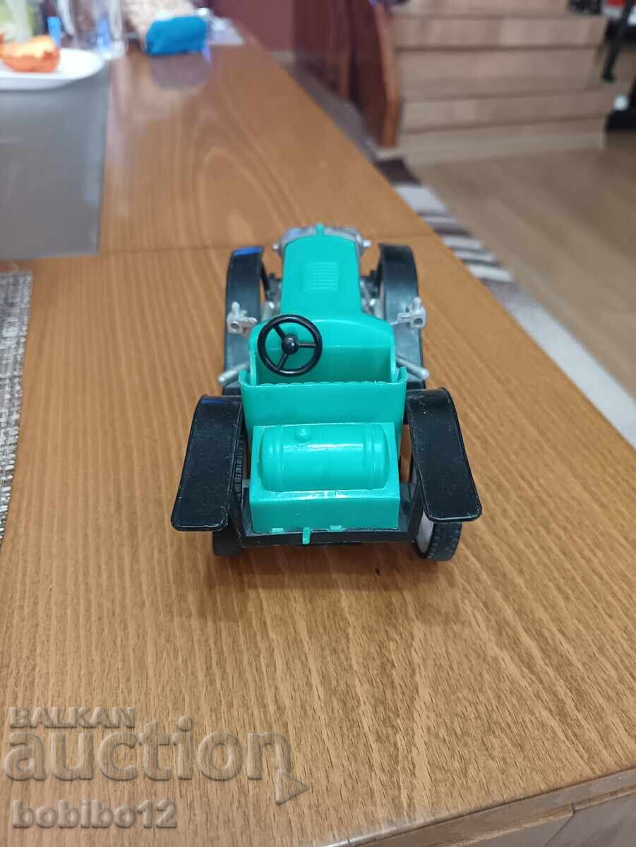 MAȘINĂ DE JUCĂRIE RETRO OLDTIMER Epoca sovietică - 6 MAȘINĂ DE JUCĂRIE RETRO OLDTIMER Epoca sovietică - 6
