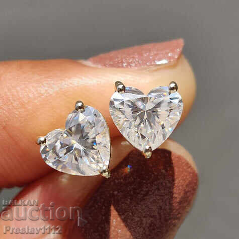 Доставка на Обици  с Мойсанит Сърце 0.6ct