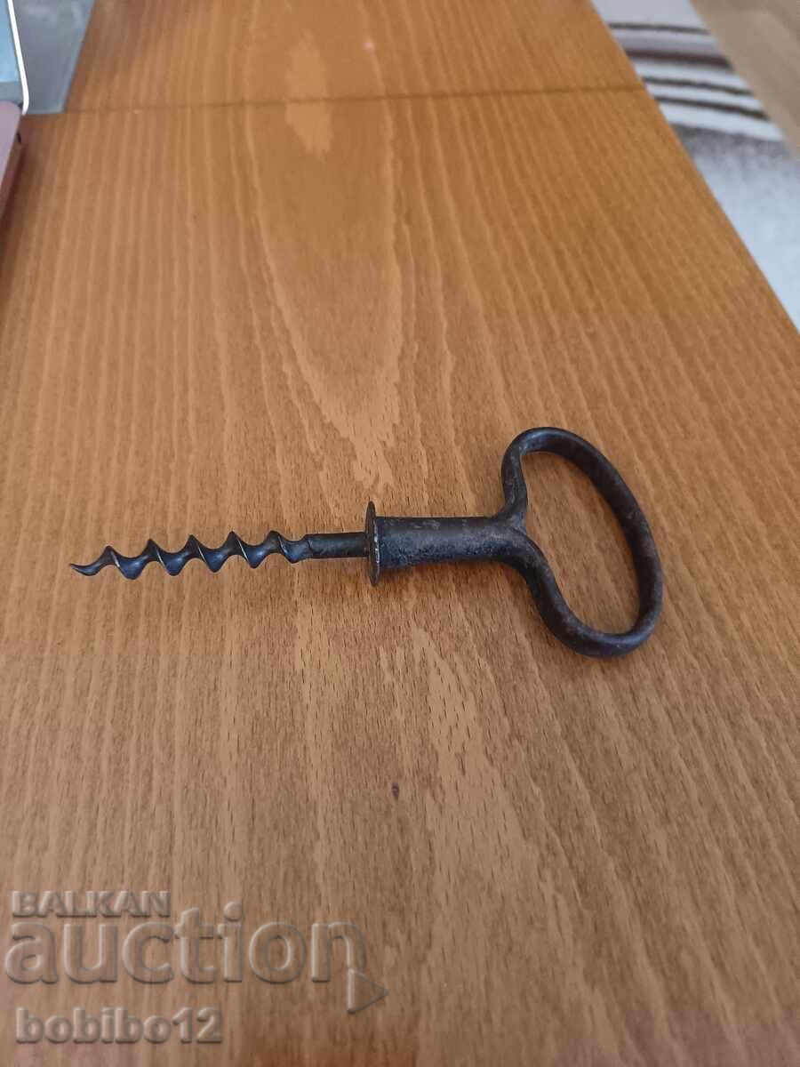 Vechi tirbușon cu preț € 13.00 | 25.43 BGN