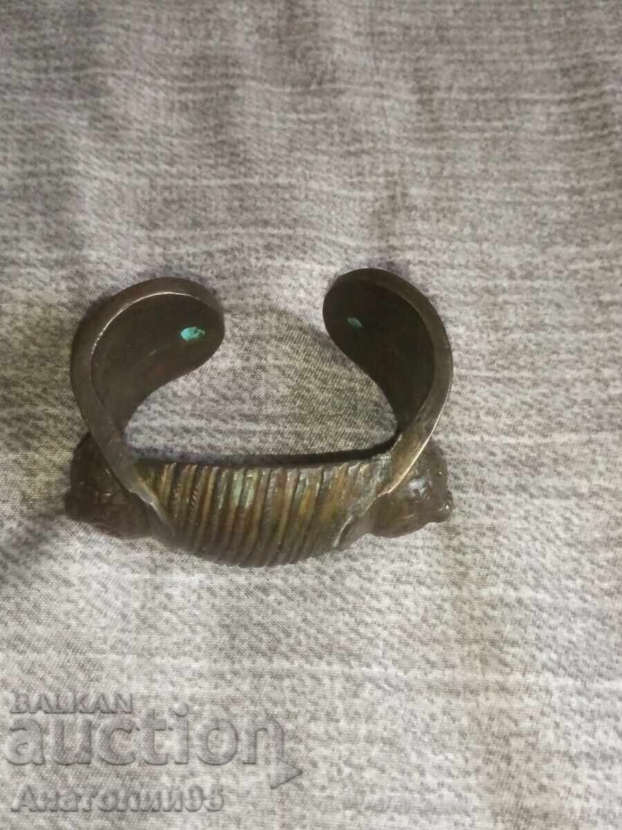 Licitație Brățară sahan