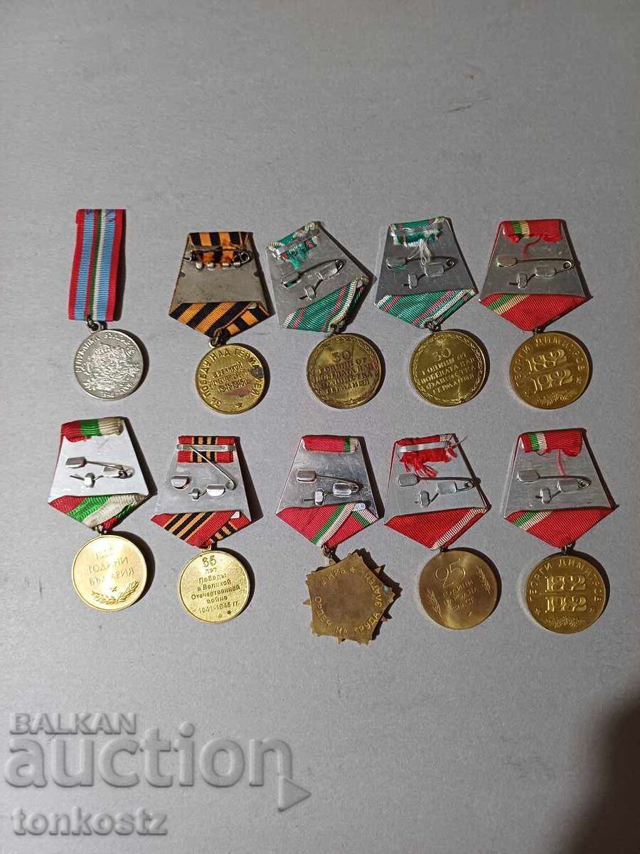 10 pcs. Medals with price € 18.00 | 35.21 BGN
