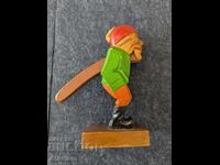 Spărgător de nuci din lemn - bătrân în costum italian