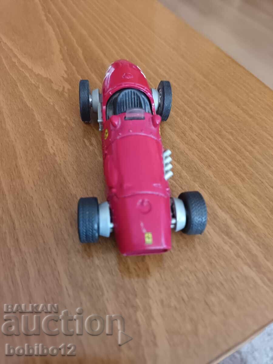Аукцион Ferrari 500 F2 1952 Formula 1 car 1:35