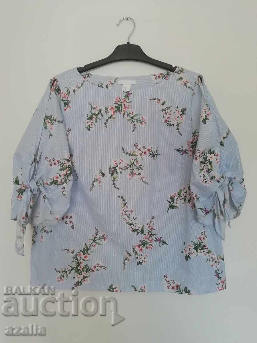 Delicate summer blouse 100% cotton