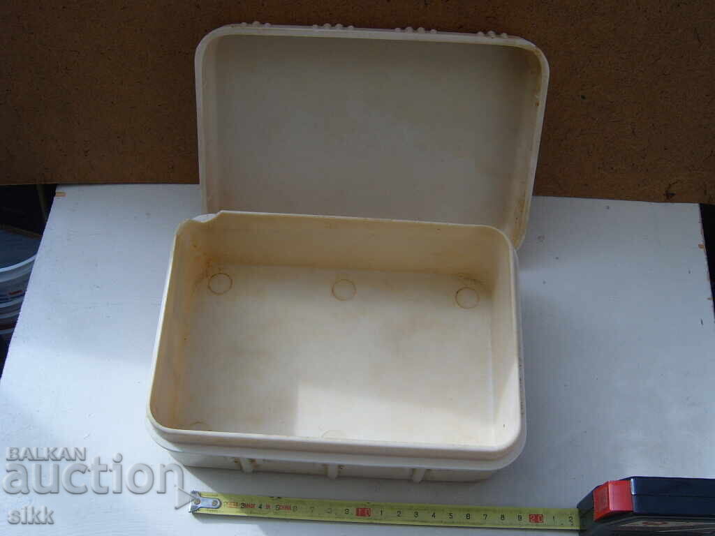 box - antique bakelite with price € 10.00 | 19.56 BGN