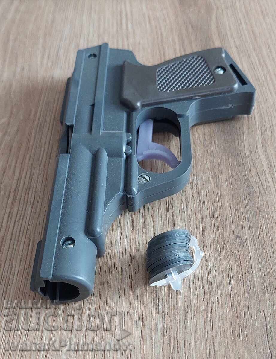 Livrarea Pistol jucărie nou, cu cutia originală din perioada socialistă, pentru colecționari
