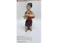 Figurină din ceramică, cimpoier, costum popular, figurină, bulgărească