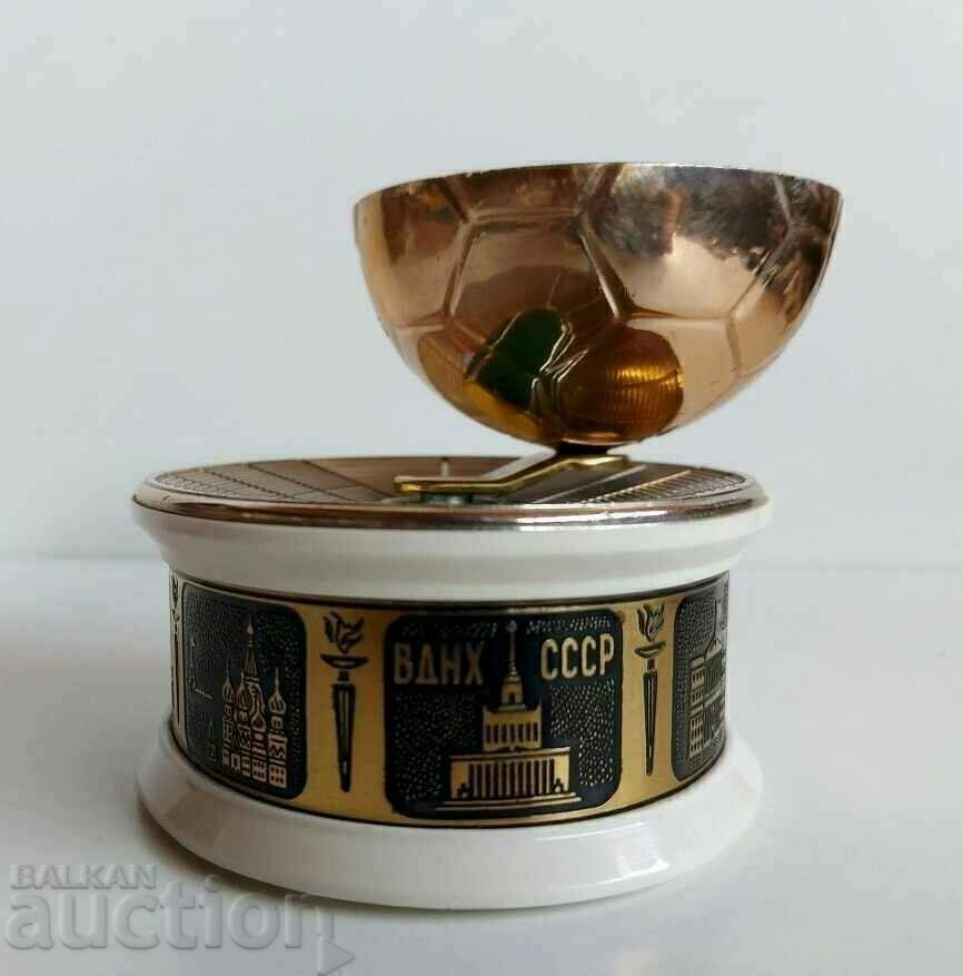 Licitație URSS CUTIE MUZICALĂ SOCIALISTĂ RARĂ STADION FOTBAL FUNCȚIONALĂ Licitație URSS CUTIE MUZICALĂ SOCIALISTĂ RARĂ STADION FOTBAL FUNCȚIONALĂ