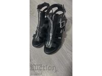 Pantofi de damă Catwalk noi, negri, mărimea 37, sandale