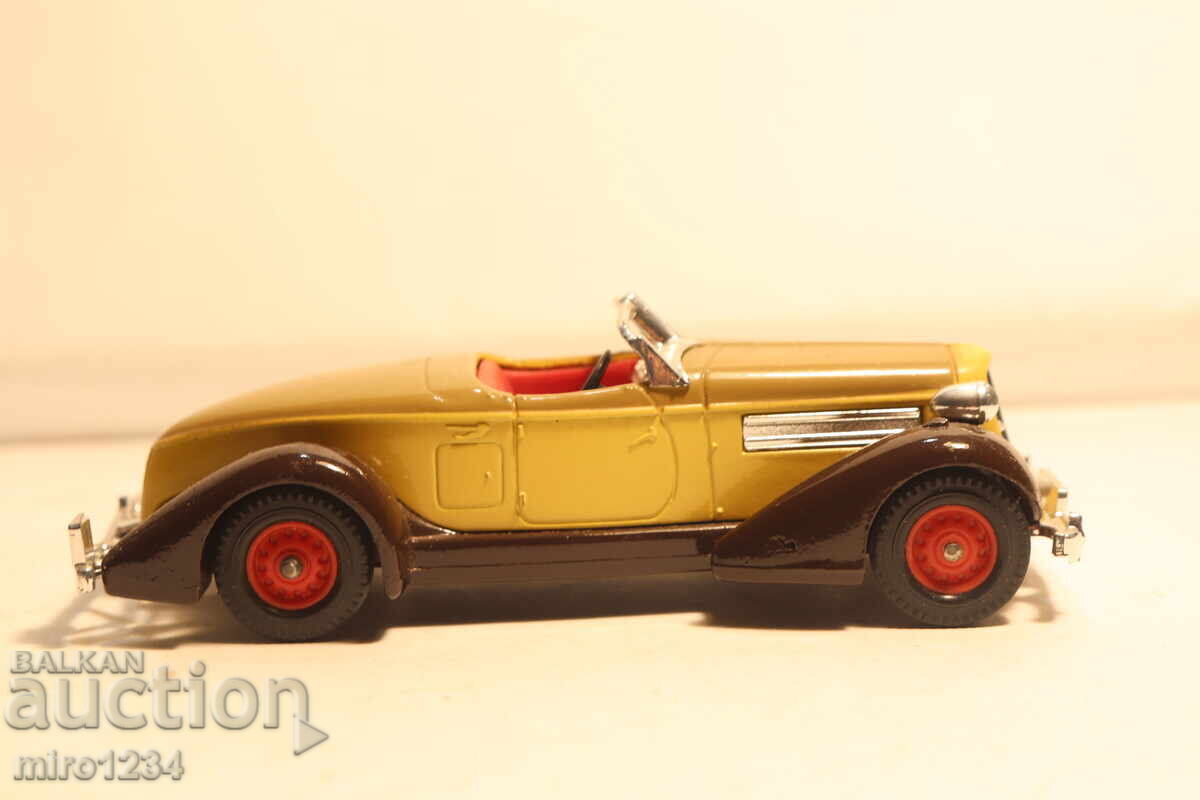 MAȘINUȚĂ JUCĂRIE MATCHBOX 1/43 MODEL RETRO - 5