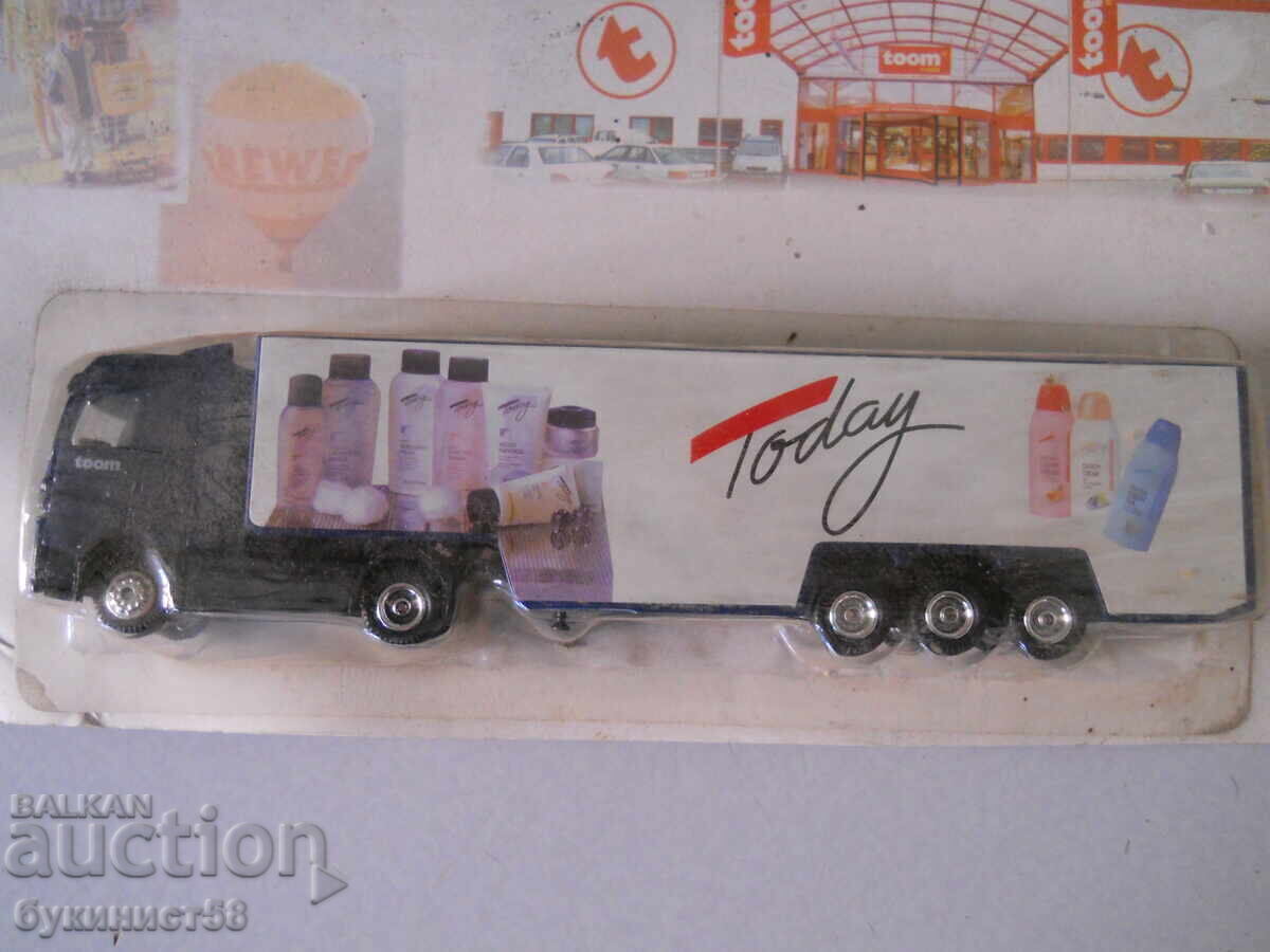 Camion publicitar nou "Toom" Germania cu preț € 7.70 | 15.06 BGN