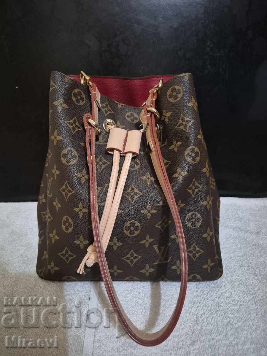 Чанта за рамо Louis Vuitton