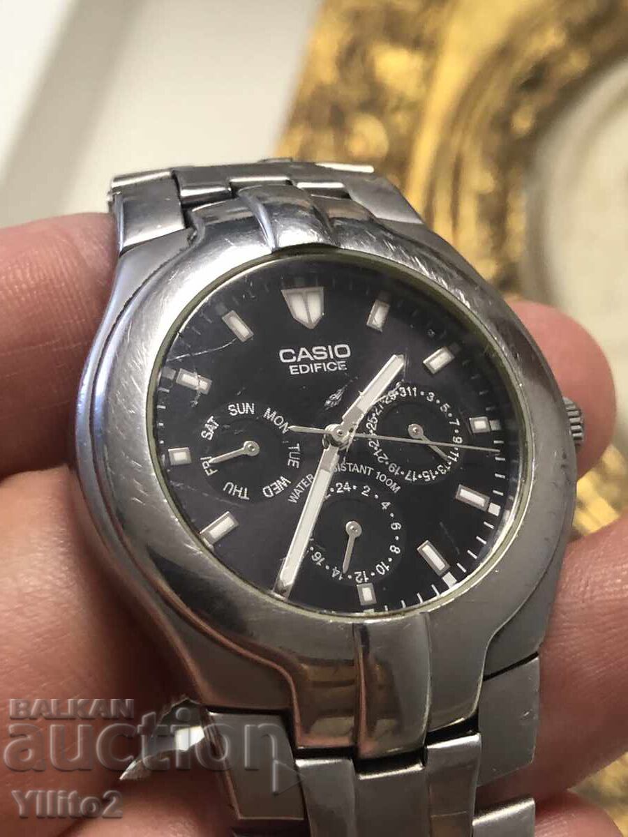 Ceas Casio Edifice cu preț € 25.00 | 48.90 BGN