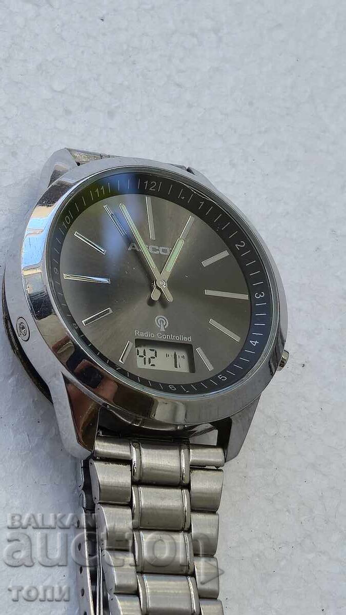 Auction  ASCOT RADIO CONTROL QUARTZ RARE WORKS NO WARRANTY BZC !!