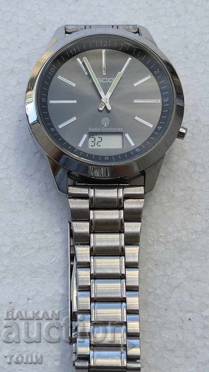 ASCOT RADIO CONTROL QUARTZ RARE WORKS NO WARRANTY BZC !!