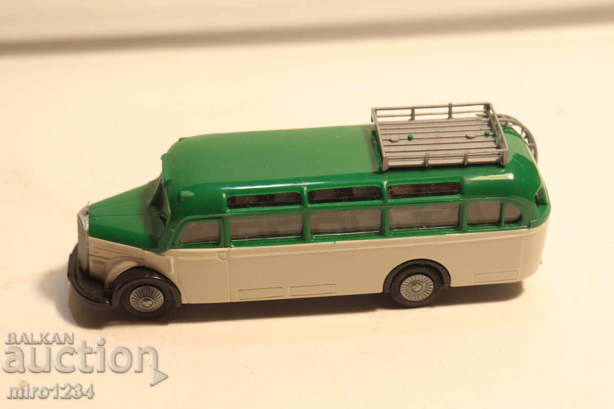 H0 1/87 PRALINE MERCEDES ΛΕΩΦΟΡΕΙΟ ΜΟΝΤΕΛΟ ΑΥΤΟΚΙΝΗΤΑΚΙ με τιμή € 3.19 | 6.24 BGN
