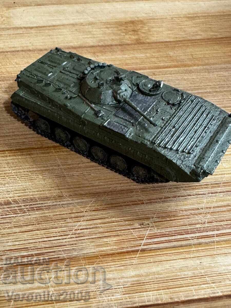 1:87 BMP-1 tank model HO scale railway modeling socialist with price € 17.00 | 33.25 BGN