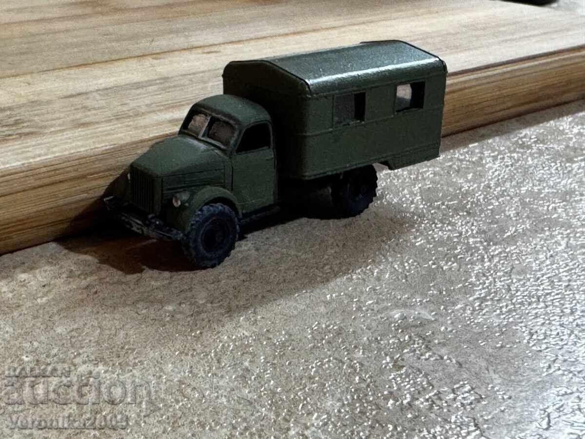 1:87 scale GAZ-63 Kung truck BA HO model train car