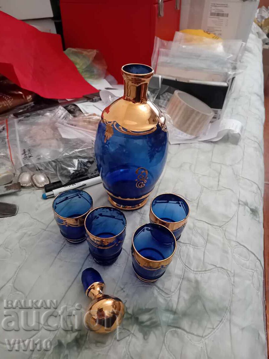 Serviciu antic, sticlă și 4 pahare, Murano cu preț € 80.00 | 156.47 BGN