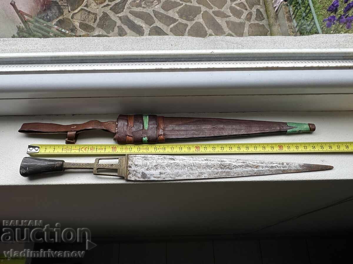 African fighting dagger of the Tuareg tribe African fighting dagger of the Tuareg tribe