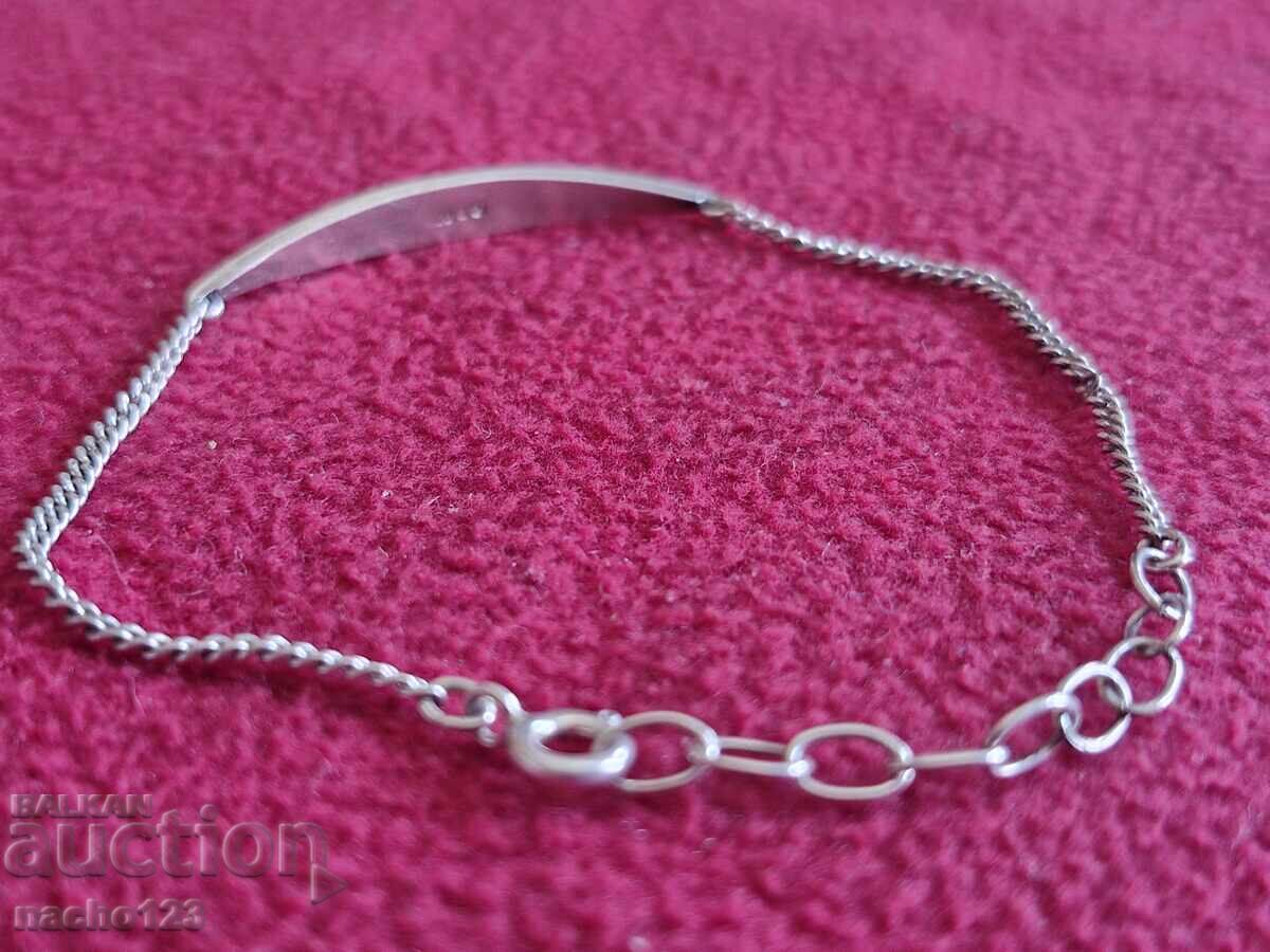Auction  Gorgeous silver bracelet