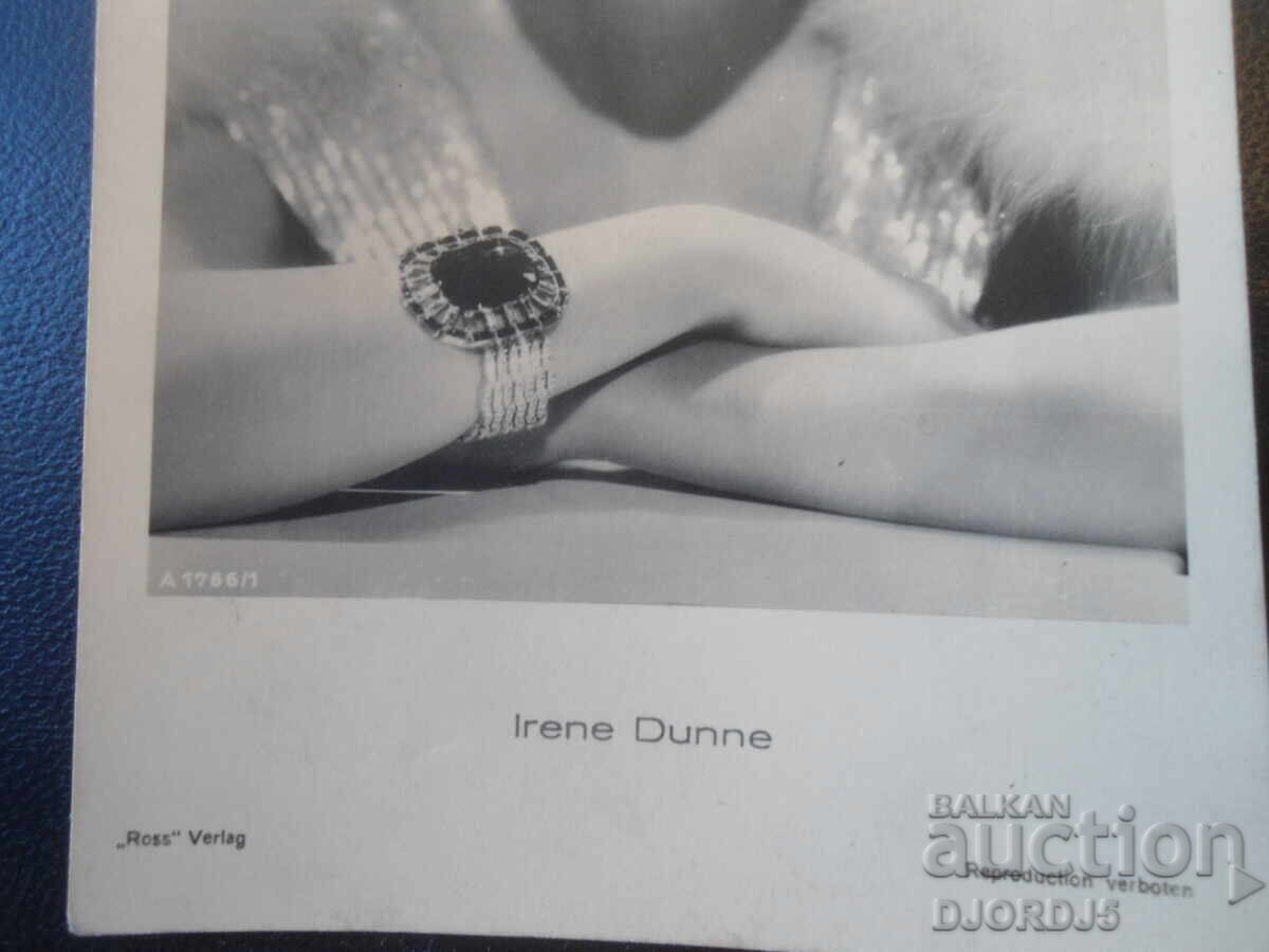 Fotografie veche, Irene Dunne cu preț € 2.50 | 4.89 BGN