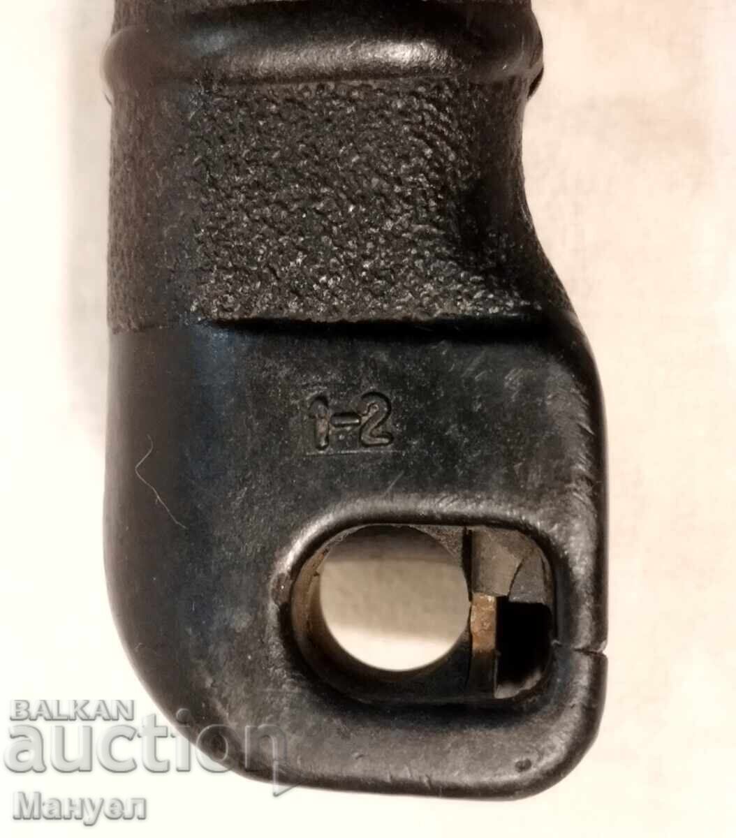 Ξιφολόγχη για AK-74, βουλγαρική με τιμή € 110.00 | 215.14 BGN